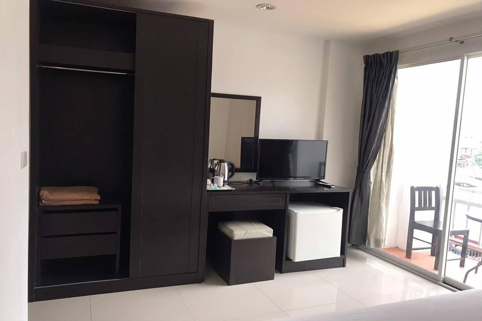 Praew Mansion Hotel Kamala Beach Eksteriør billede
